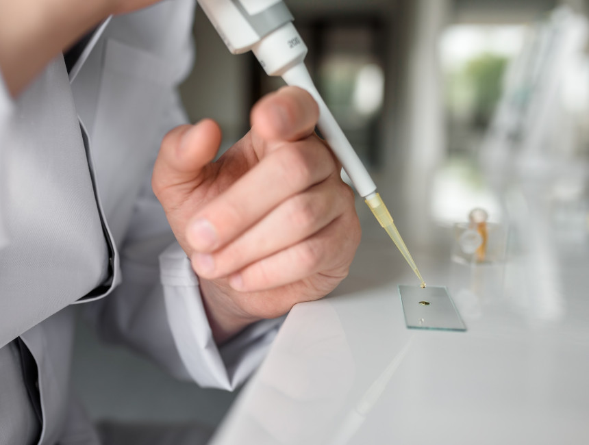 Відкриття лабораторії, День жінок і дівчат у науці та 4 річниця війни, – новини лютого в Enzym Group